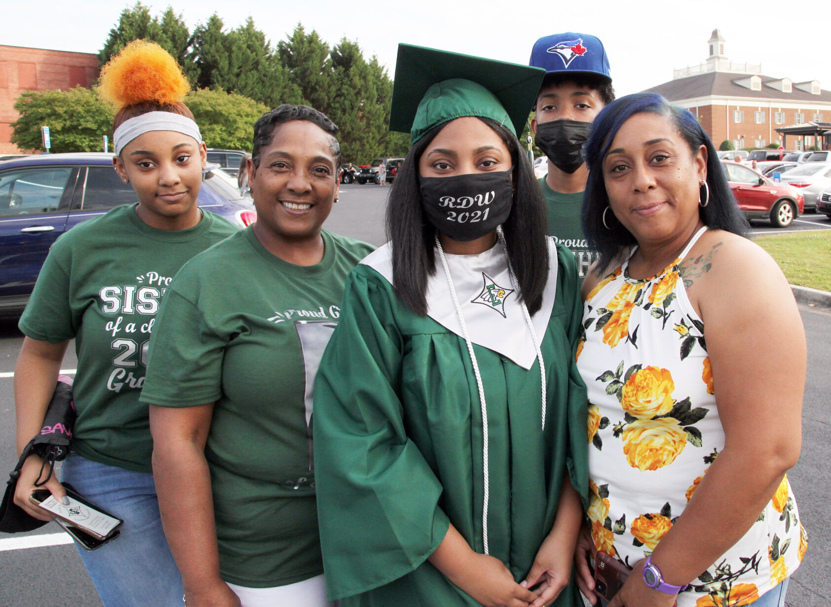 EastsideGrad_0353.JPG